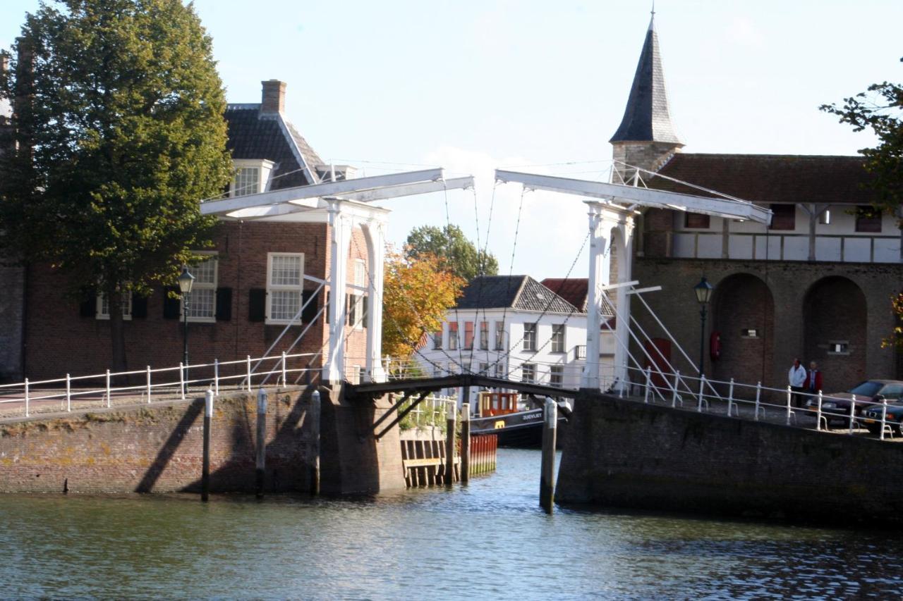 Pension Montmaertre Zierikzee Esterno foto
